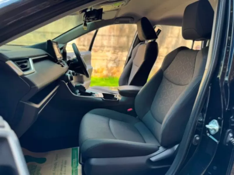 TOYOTA RAV4   - 2019
