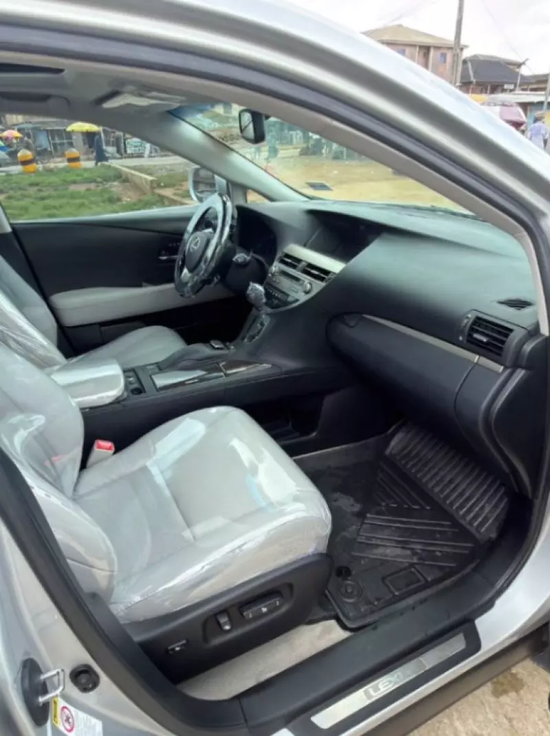 TOYOTA Camry - 2012