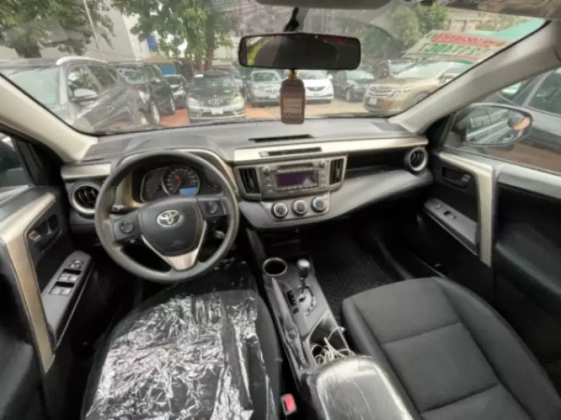 TOYOTA RAV 4   - 2015