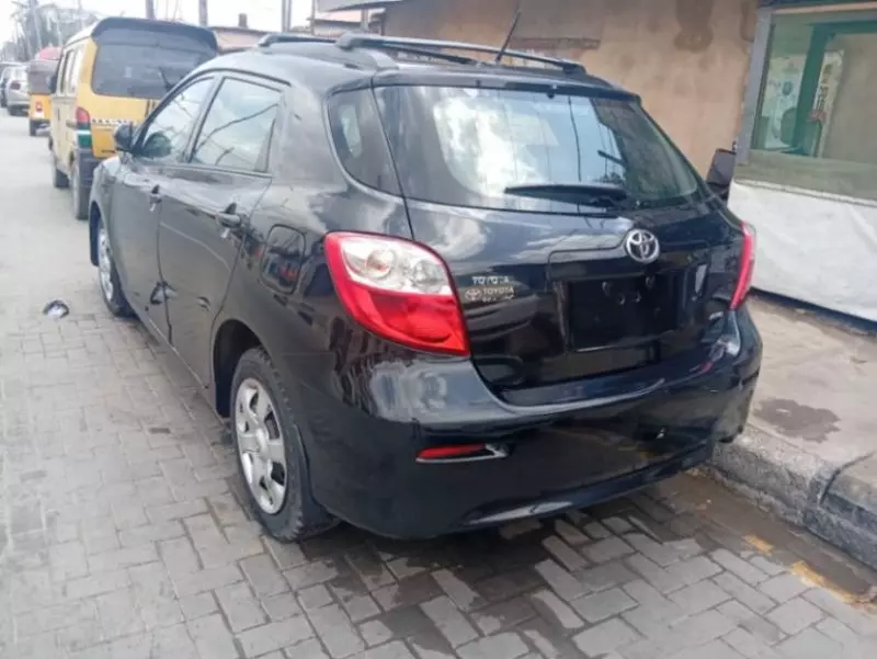 TOYOTA Corolla Matrix   - 2010