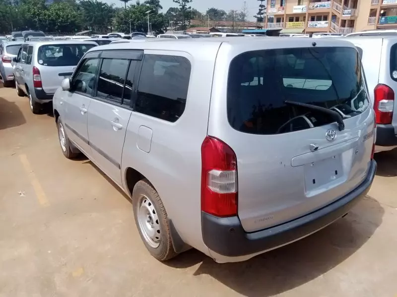 Toyota Succeed    - 2016