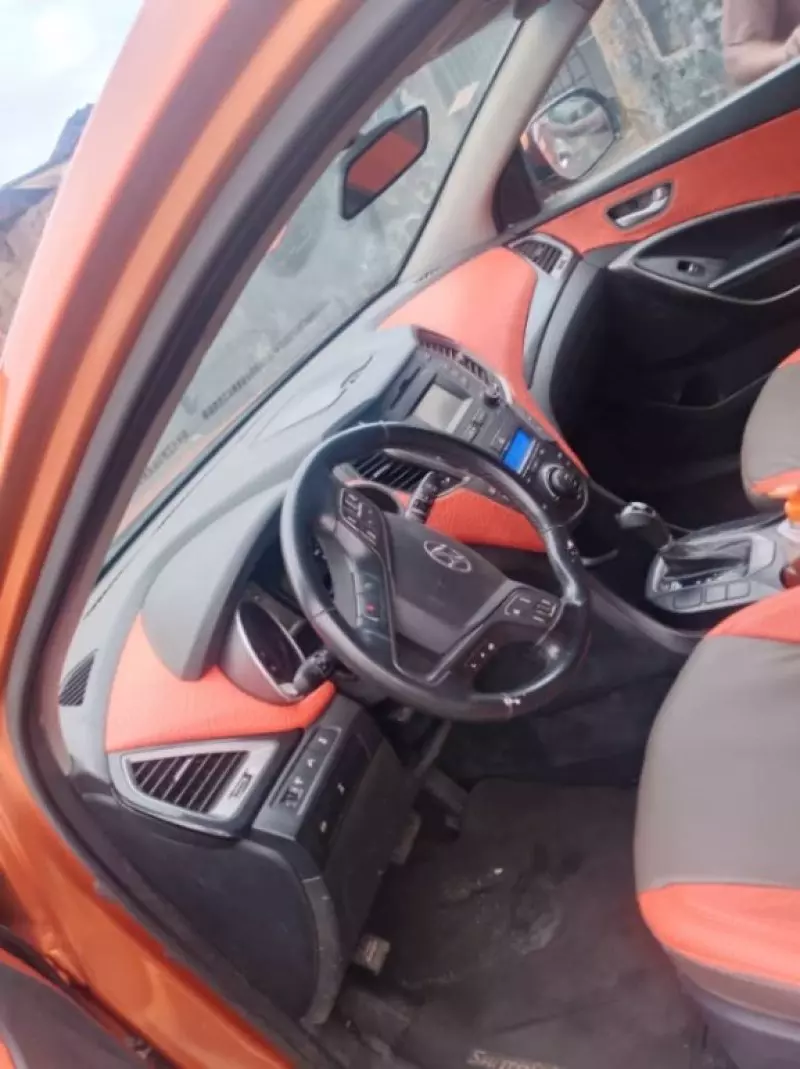 Hyundai Sonata   - 2016