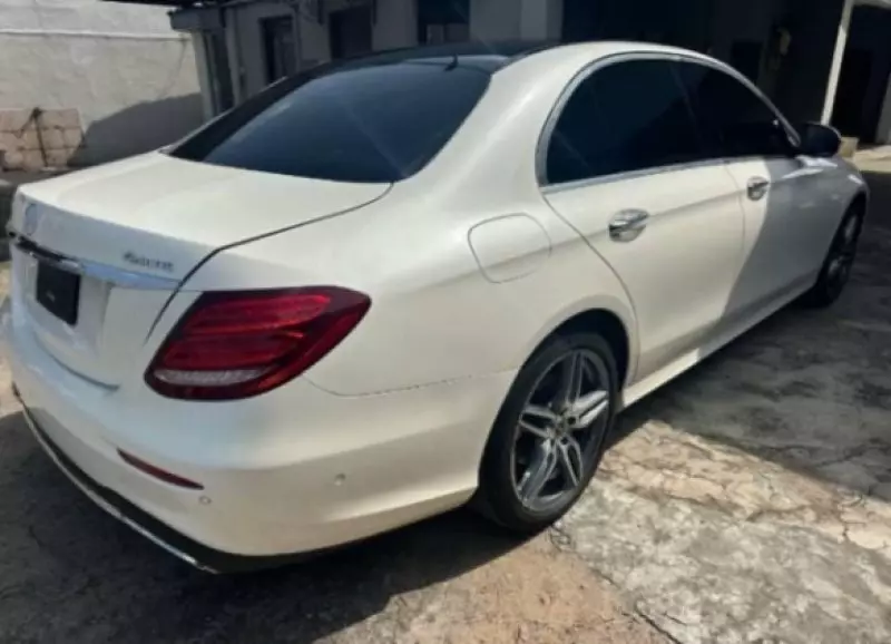 Mercedes-Benz E350   - 2020