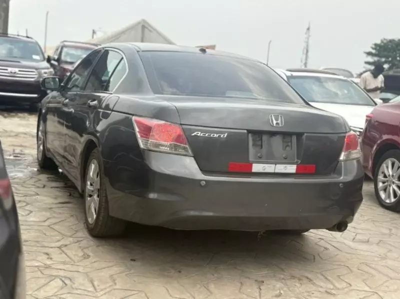 Honda Accord   - 2008