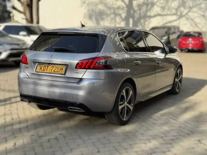 Peugeot 308   - 2018