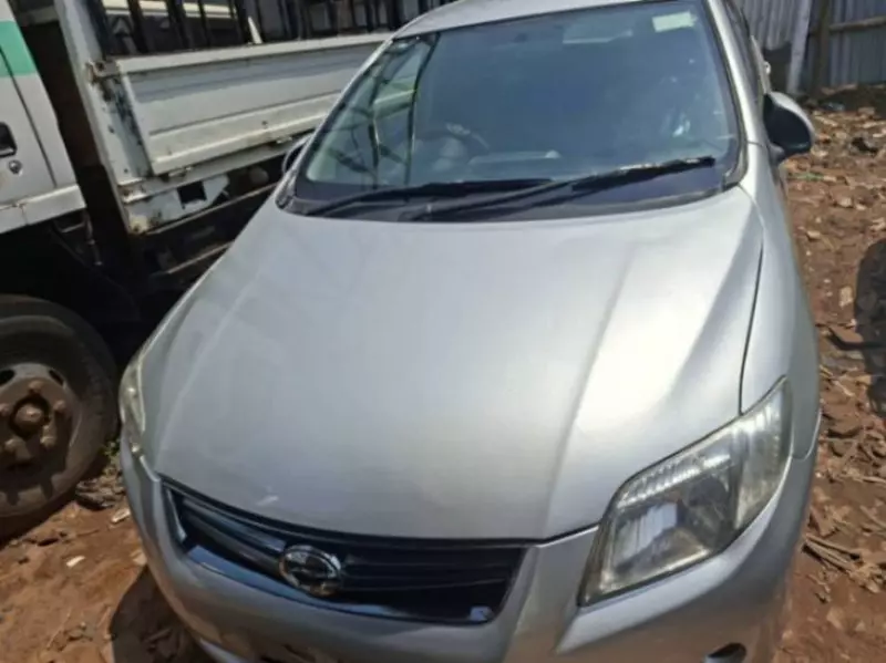 TOYOTA Fielder    - 2011