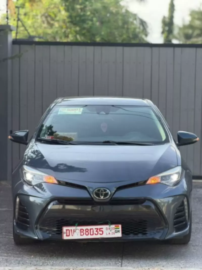 TOYOTA Corolla   - 2017