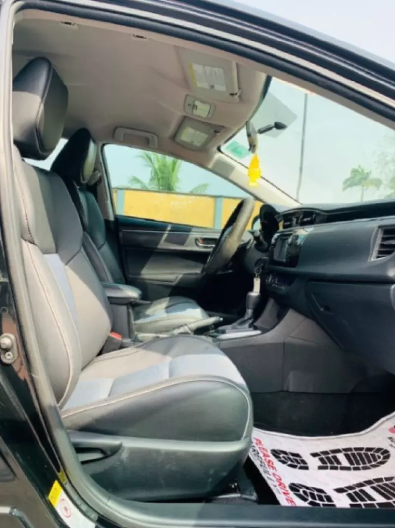 Toyota Corolla   - 2016