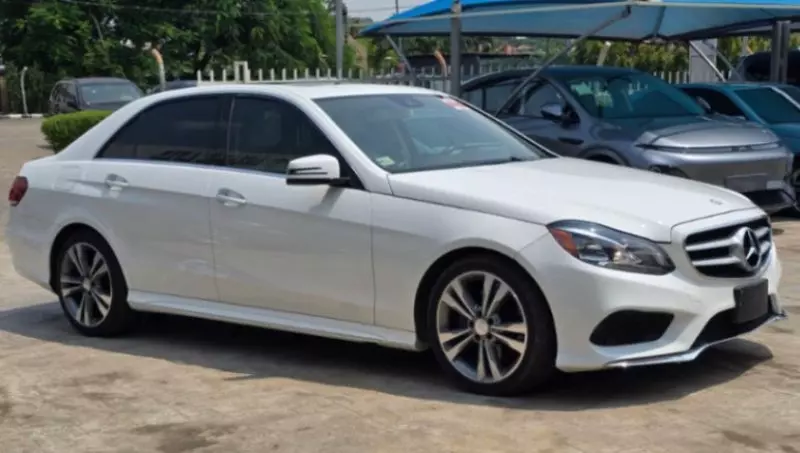 Mercedes-Benz E350   - 2014