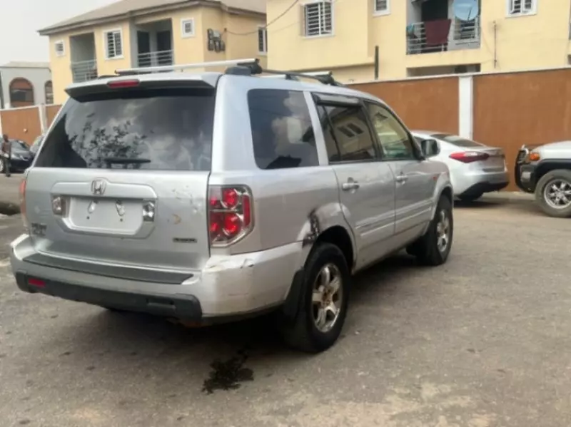 Honda Pilot   - 2006