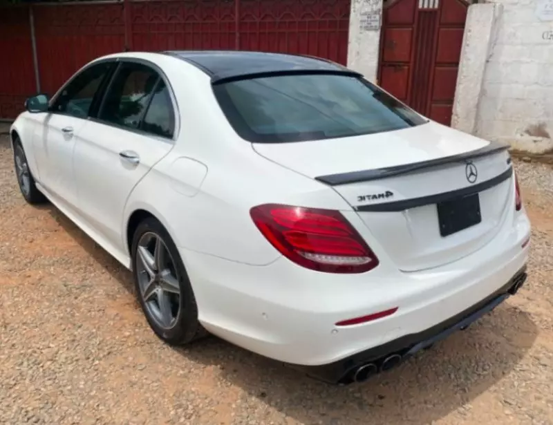 Mercedes-Benz E-Class - 2019