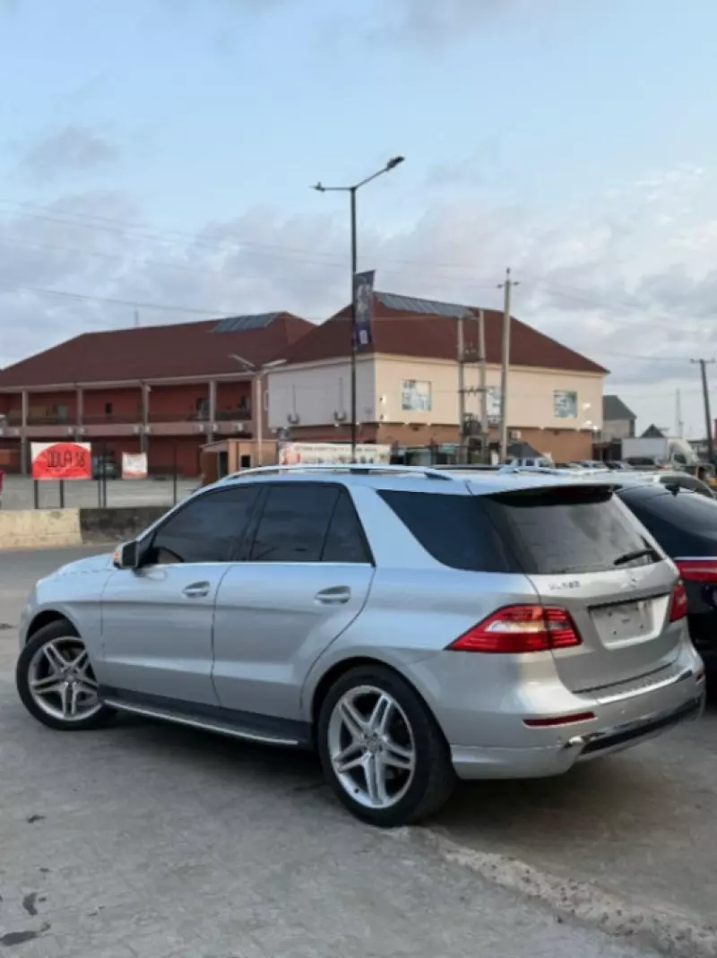 Mercedes-Benz ML 350   - 2014
