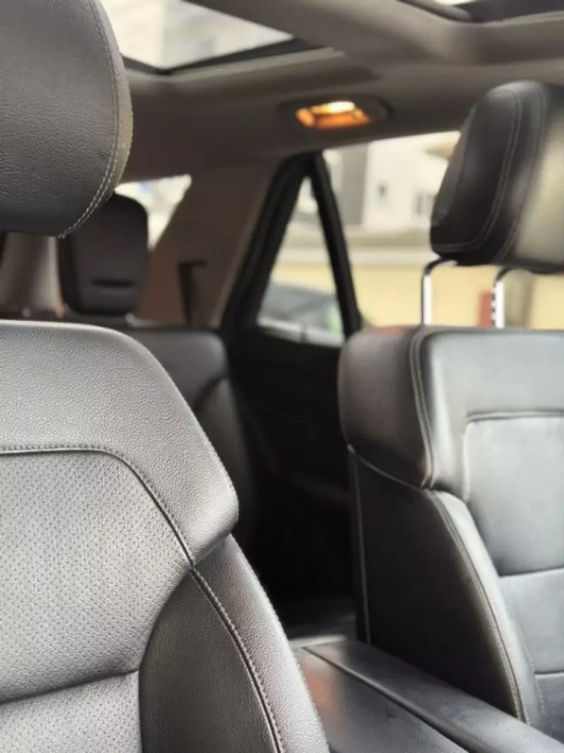 Mercedes-Benz ML 350   - 2012