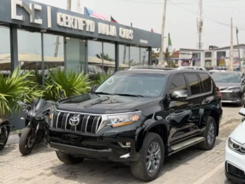 Toyota Prado   - 2017