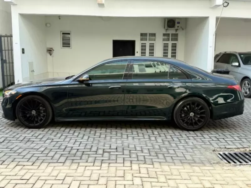 Mercedes-Benz S-Class   - 2021