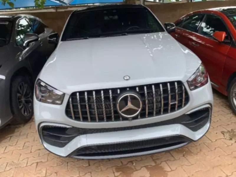 Mercedes-Benz GLE-Class   - 2024