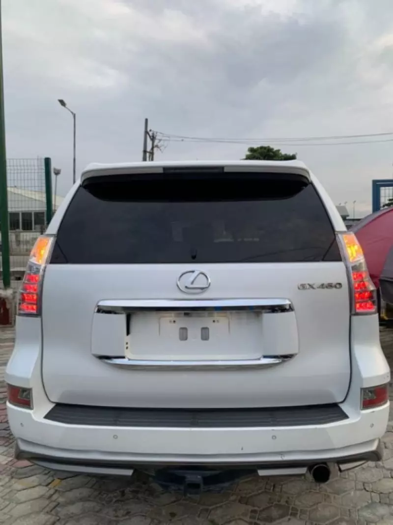 Lexus GX 460   - 2014