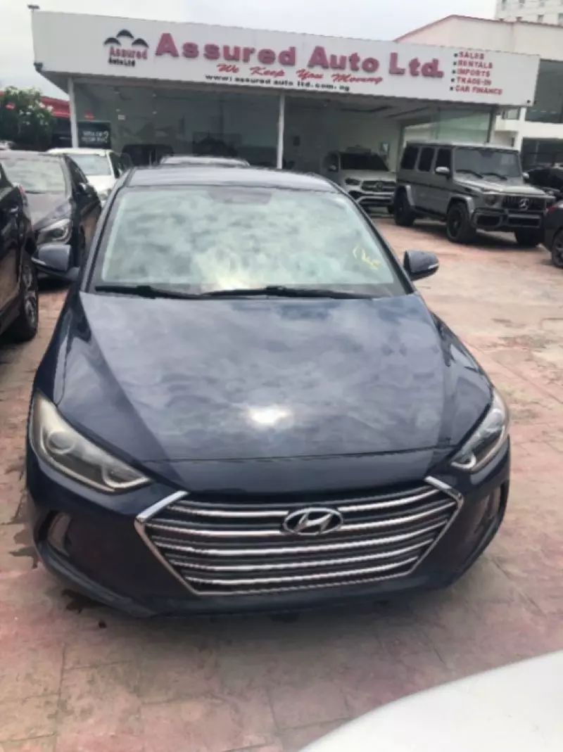 Hyundai Elantra   - 2017