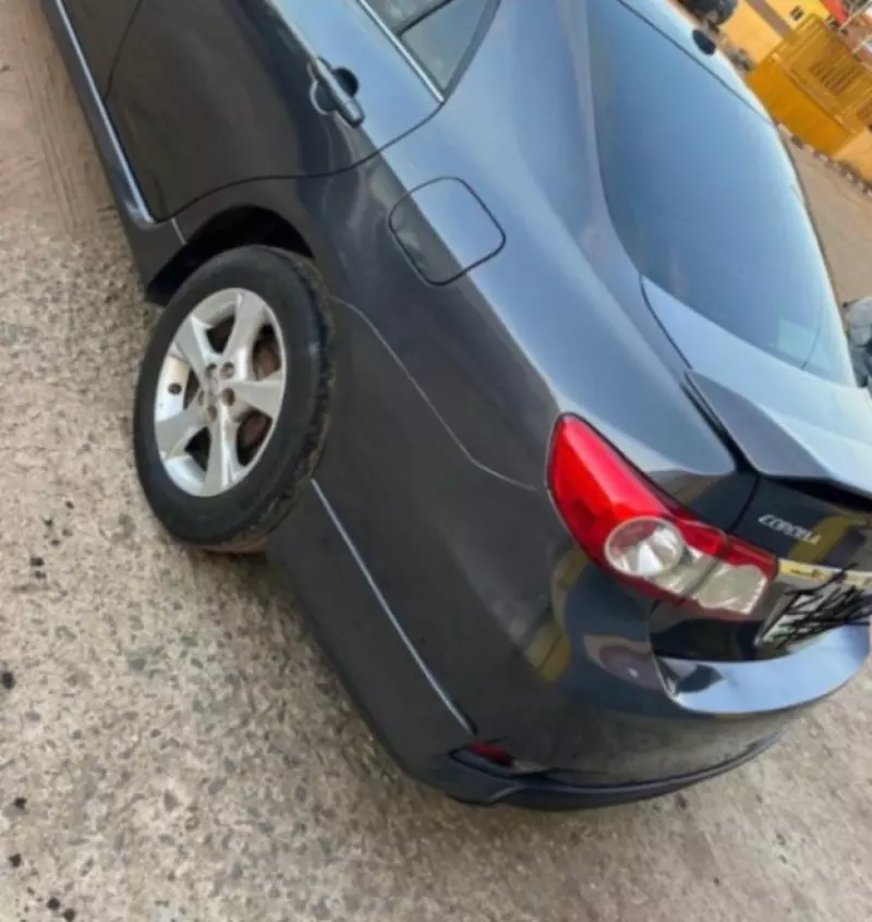 Toyota Corolla   - 2011
