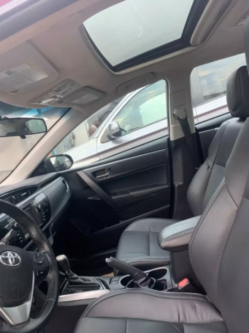 Toyota Corolla   - 2015