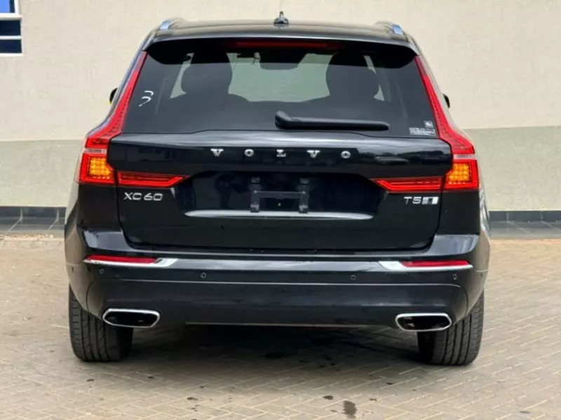 Volvo XC60   - 2018