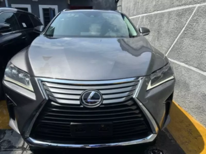 Lexus RX   - 2018