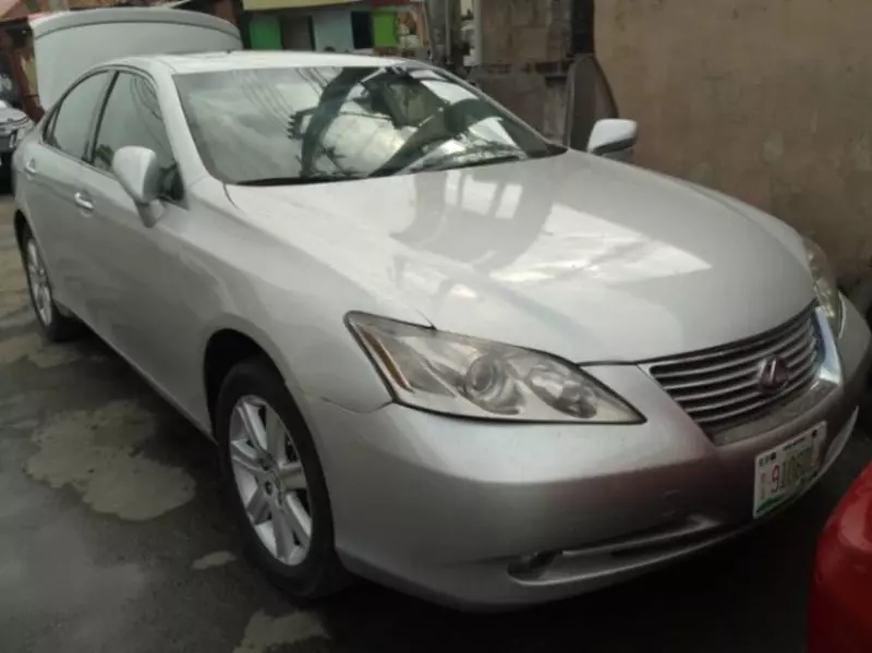 Lexus ES 350   - 2009