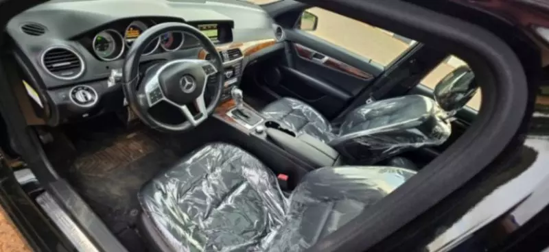 Mercedes-Benz C 300   - 2013