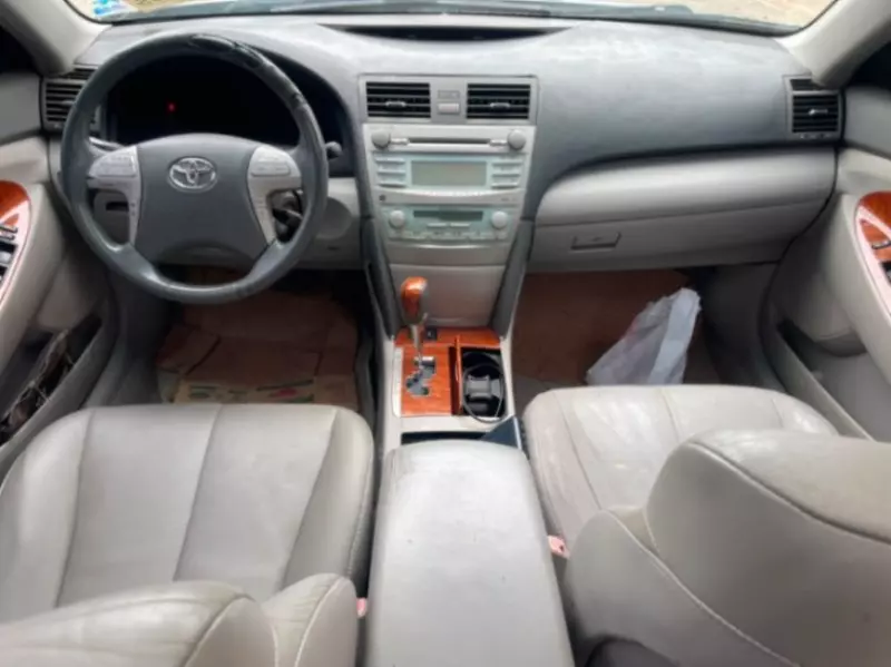 TOYOTA Camry   - 2009