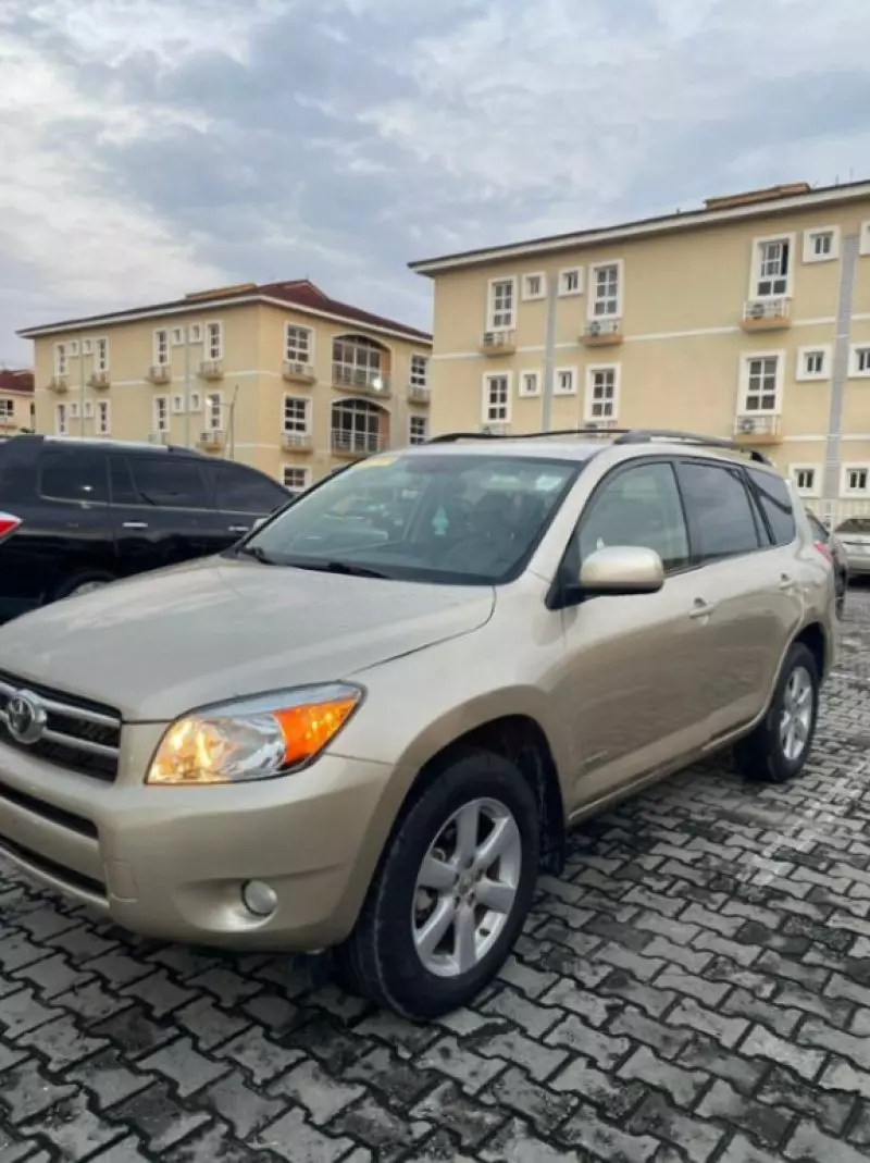 Toyota RAV 4   - 2007