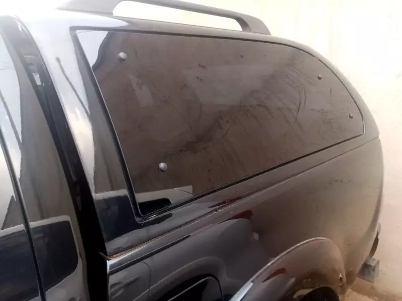 Toyota Hilux   - 2012