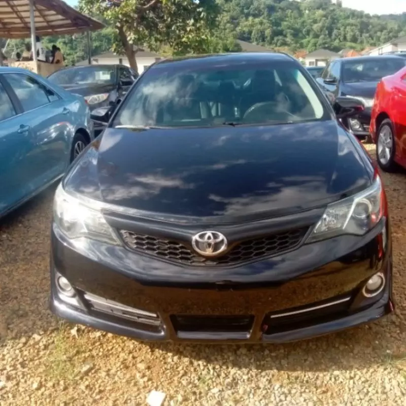 TOYOTA Camry   - 2012