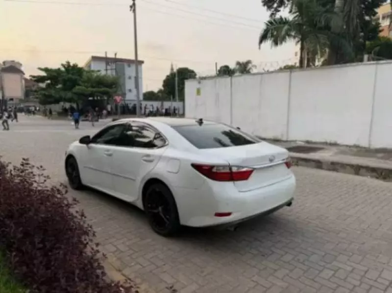 Lexus ES - 2013