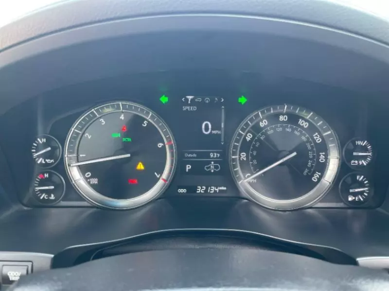 Lexus LX 570   - 2016