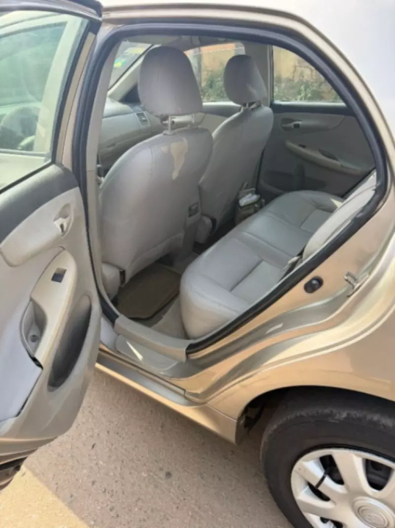 Toyota Corolla - 2009