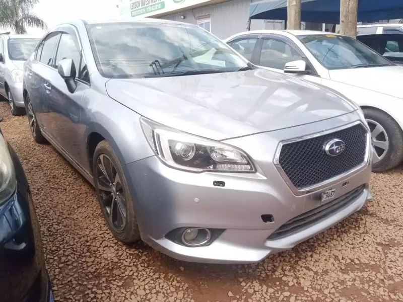 Subaru Legacy B4   - 2015