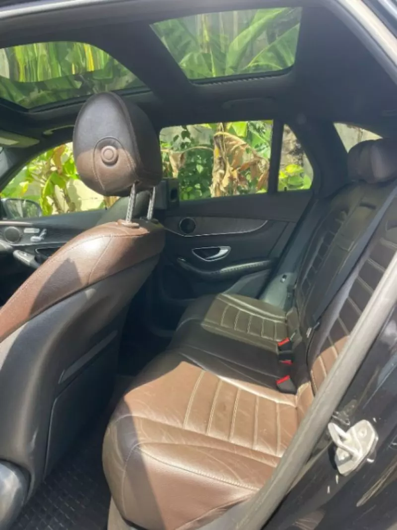 Mercedes-Benz GLC 300   - 2016