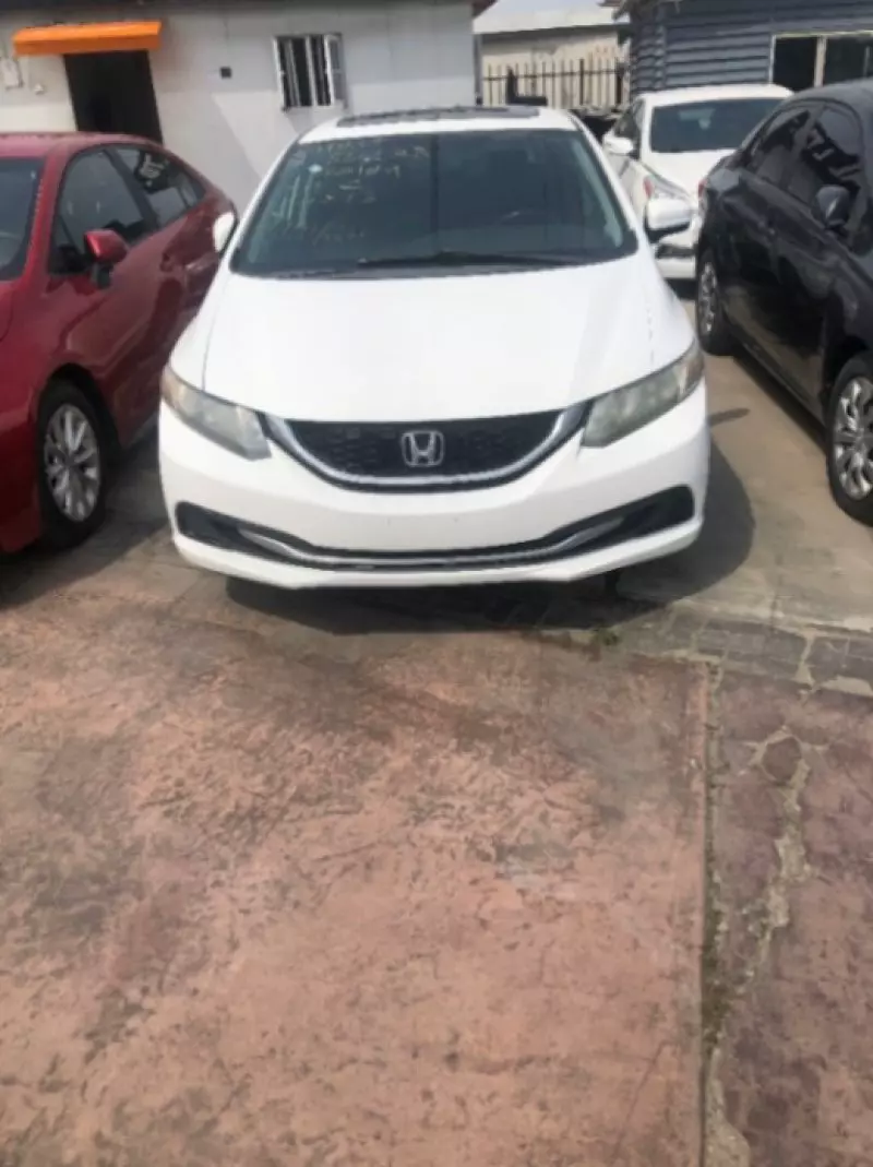 Honda Civic   - 2014