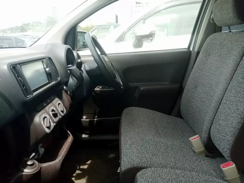 Toyota Passo   - 2012