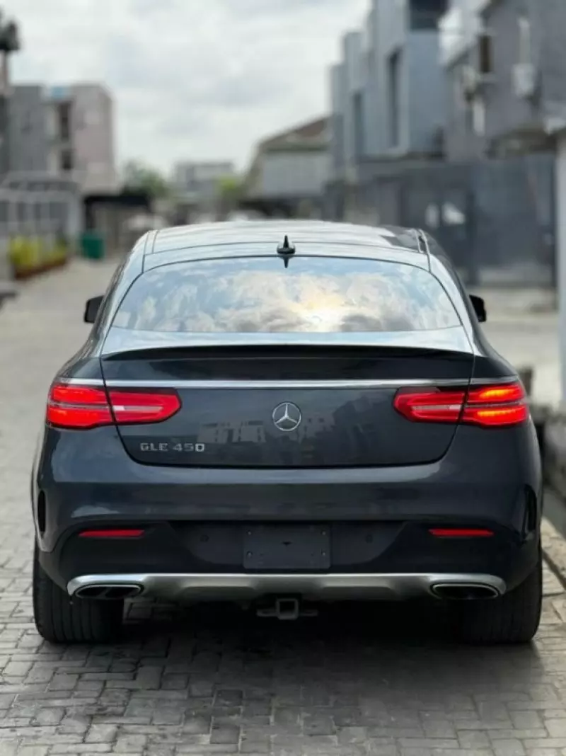 Mercedes-Benz GLE 450   - 2016