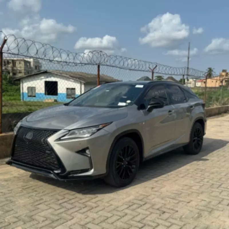 Lexus RX   - 2017
