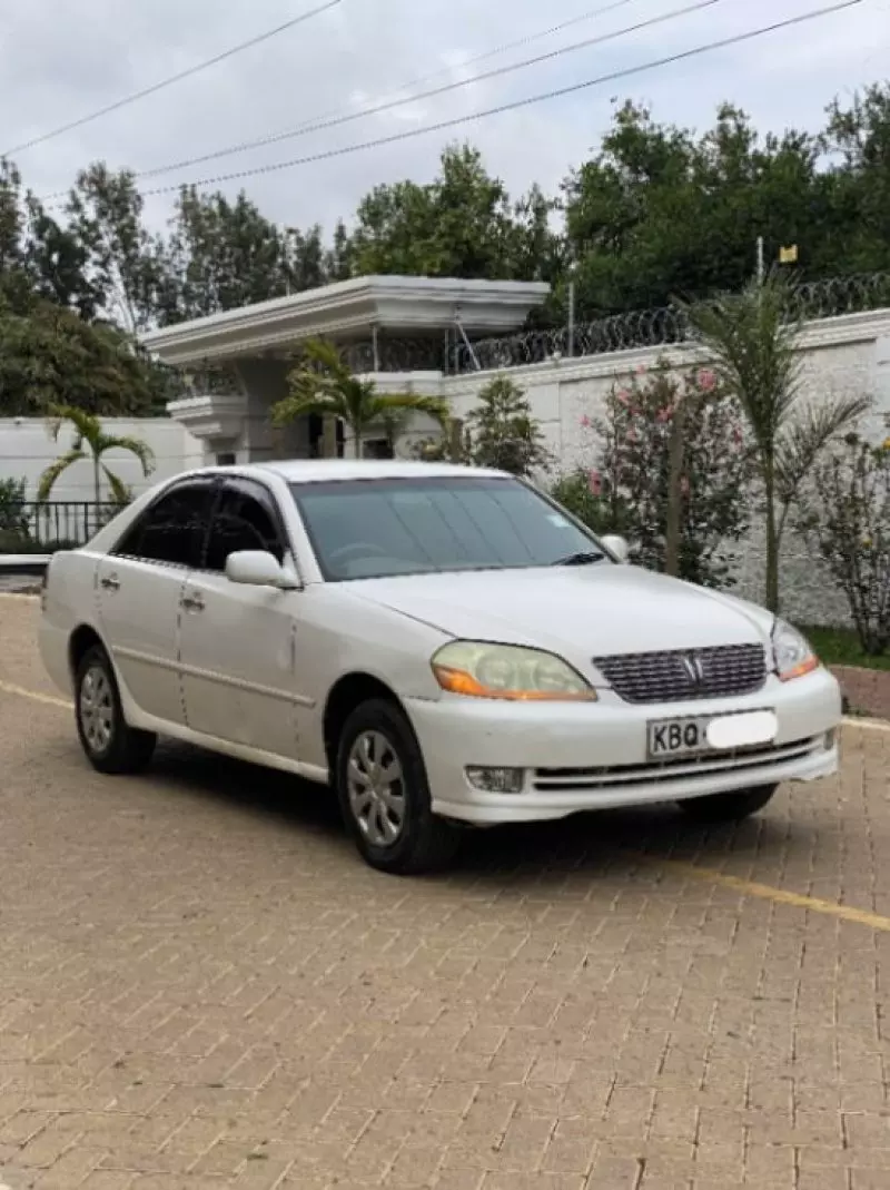 Toyota Mark II   - 2004