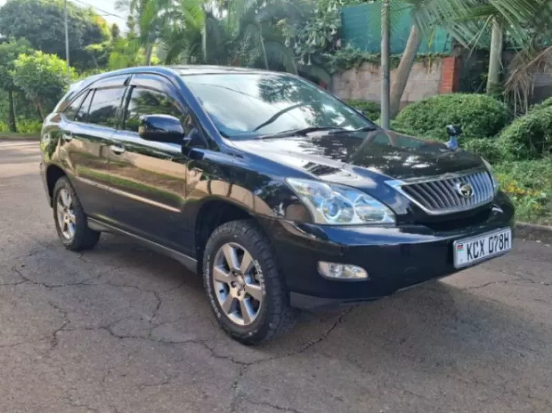 Toyota Harrier   - 2012