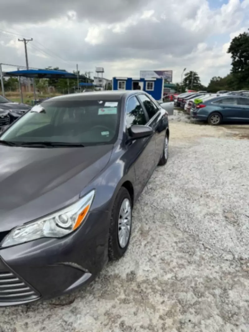 TOYOTA Camry   - 2015