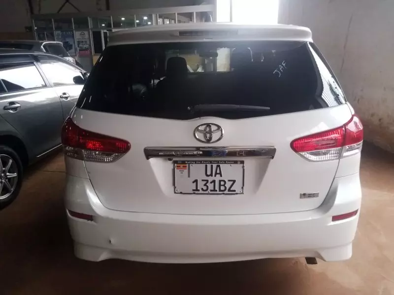 Toyota Wish   - 2010