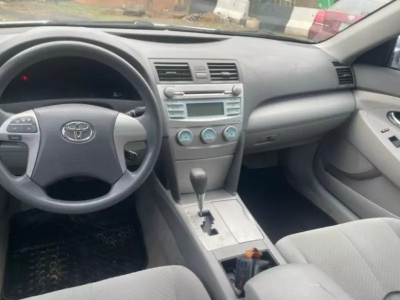 Toyota camry   - 2009