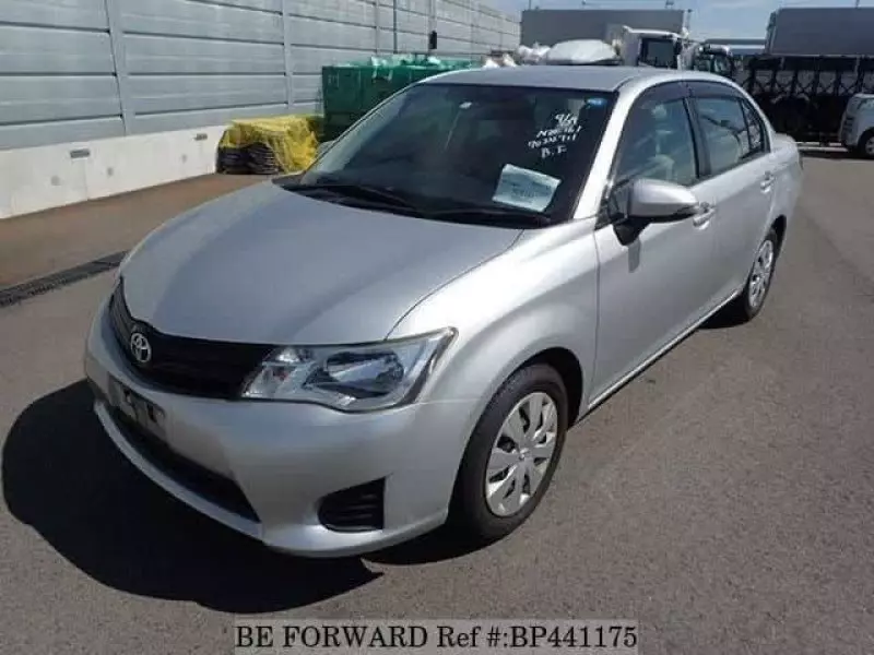 TOYOTA Axio    - 2010