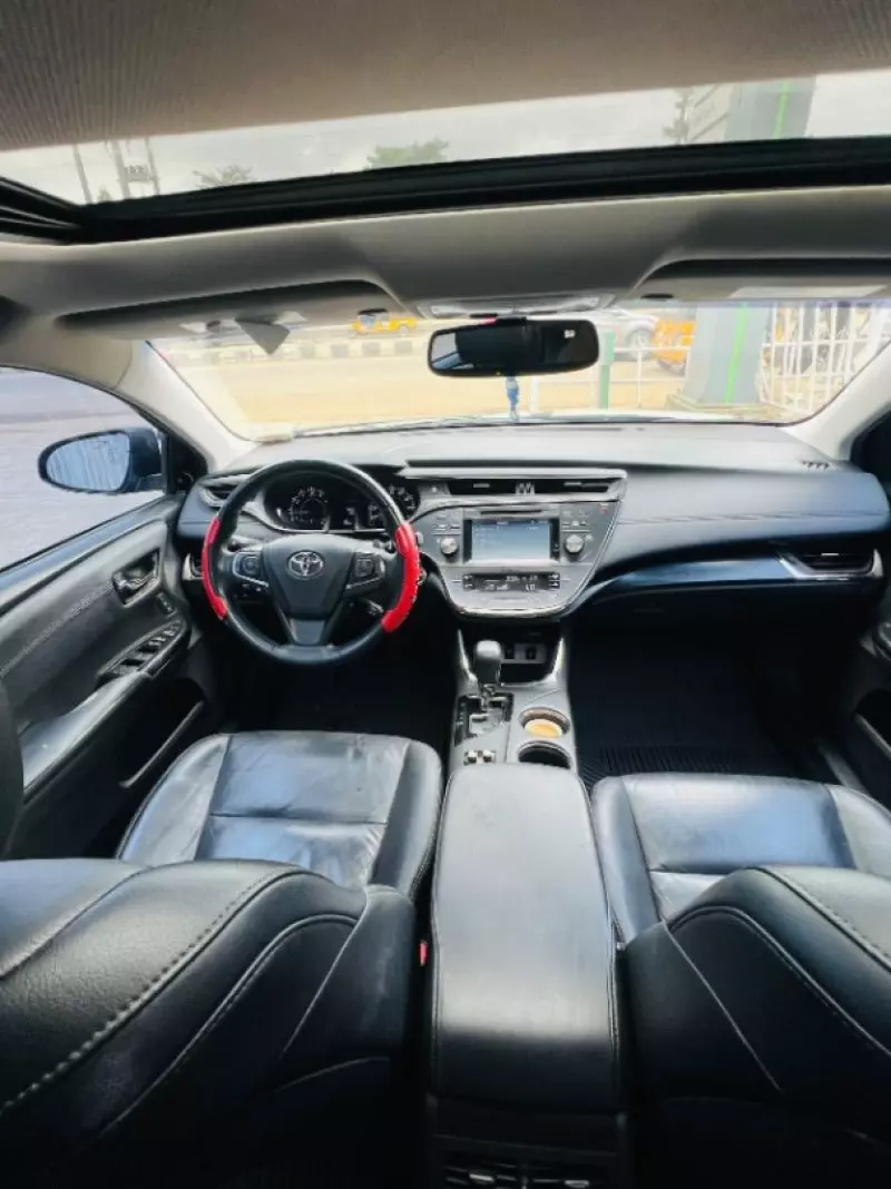 TOYOTA Avalon   - 2016