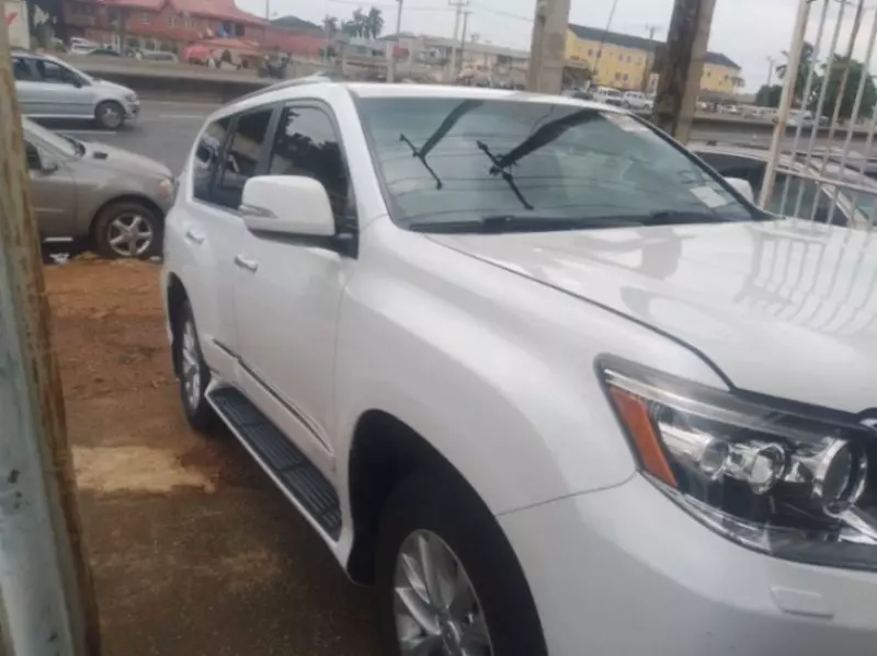 Lexus GX   - 2016