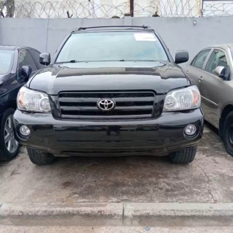 TOYOTA Highlander   - 2004